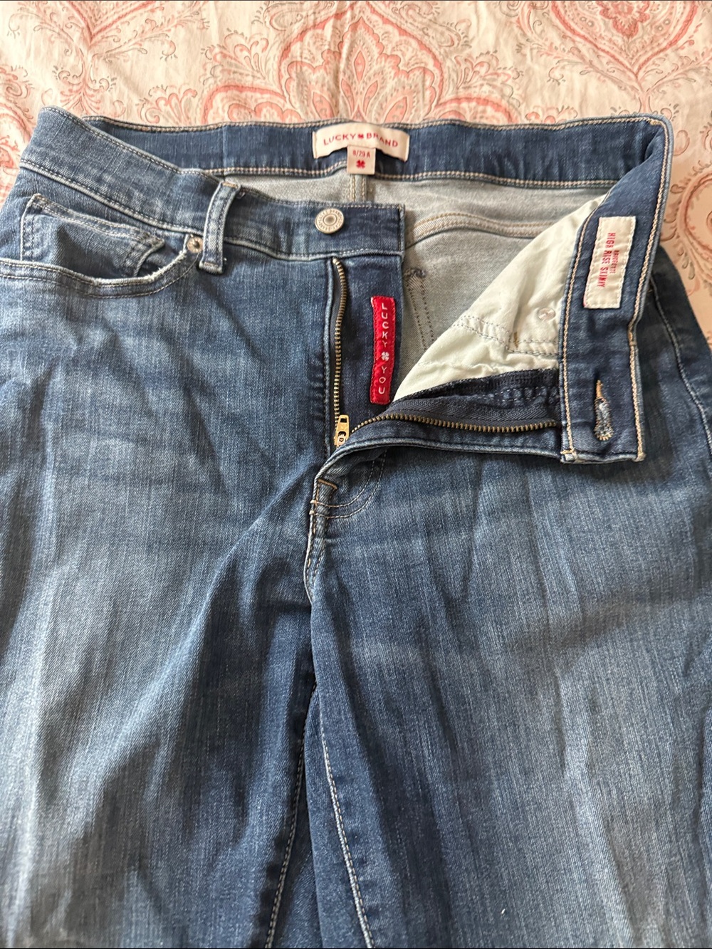 Lucky Brand Classic Straight Leg Jeans in Denim Blue